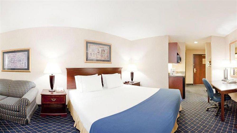 Holiday Inn Express Hotel & Suites Farmington, An Ihg Hotel Exterior foto
